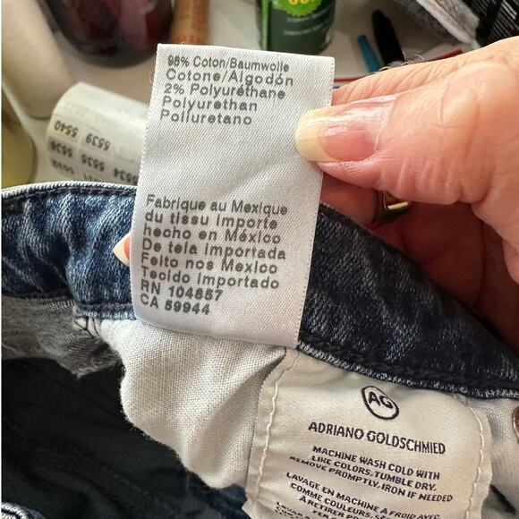 AG Medium Wash Whiskered Raw Hem Harper Essential Straight Leg Jeans 29R - Picture 9 of 12